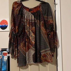 3X flowly paisley blouse women’s